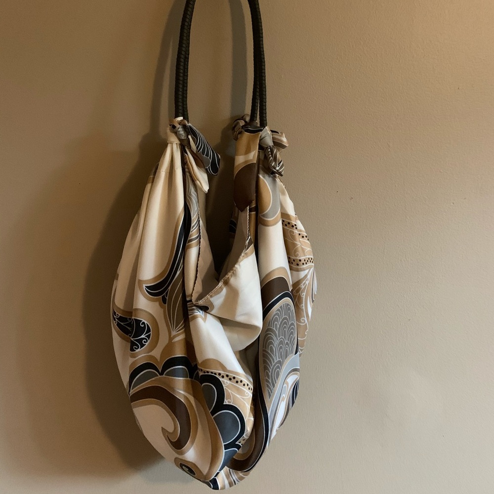 Silky Tote